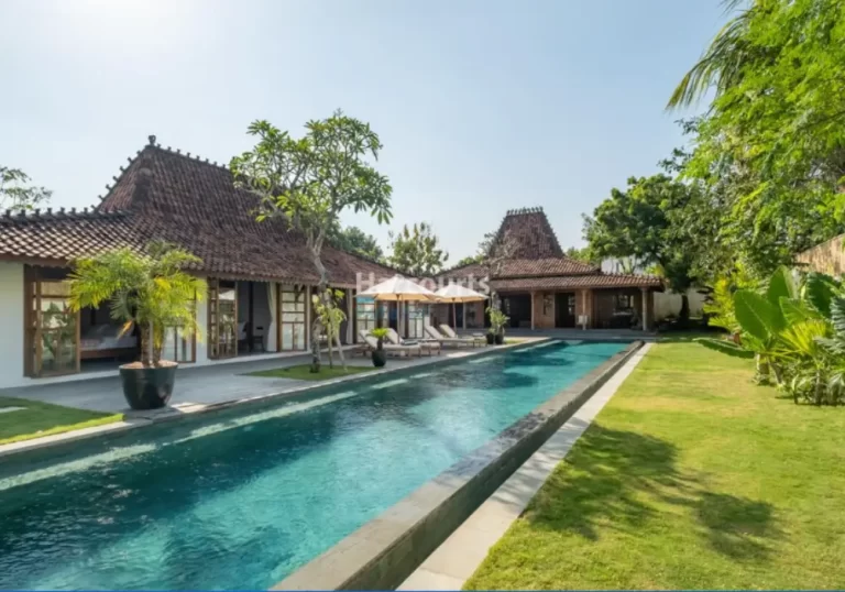 Bingin-5-Bedroom-Joglo-Harcourts